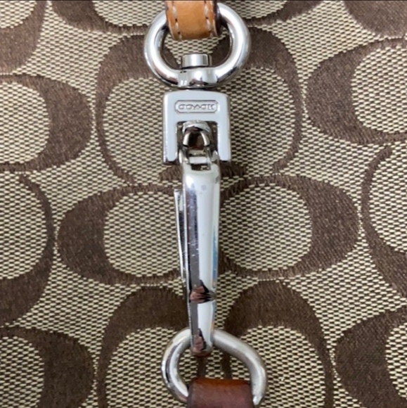 Coach Signature Hamptons Bag K2K-6091 - Picture 4 of 7